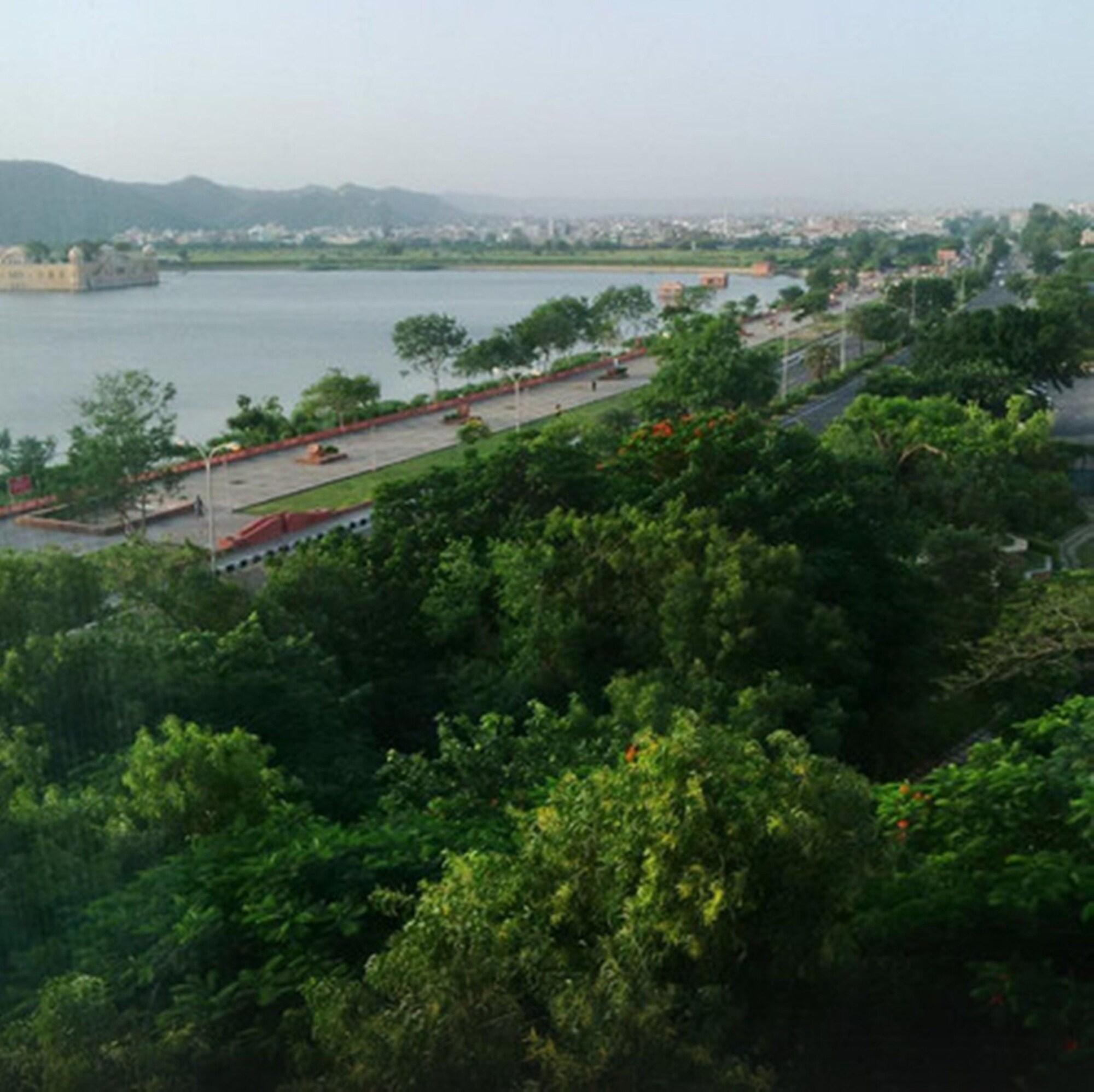 Regenta Central Jal Mahal, ג'איפור מראה חיצוני תמונה